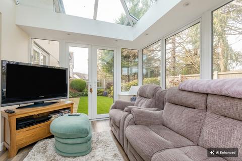 4 bedroom detached house for sale, Ffordd Trebeirdd, Mold, CH7