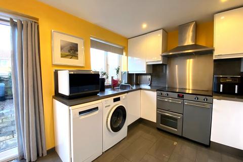 2 bedroom semi-detached house for sale, Bridle Close, Banbury OX16