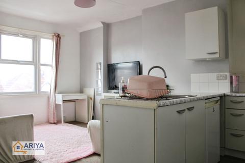 undefined, Richmond Avenue, Aylestone, Leicester LE2