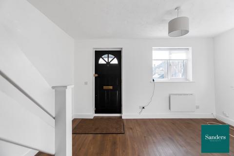 1 bedroom terraced house to rent, Ellenborough Close, Bishop's Stortford CM23