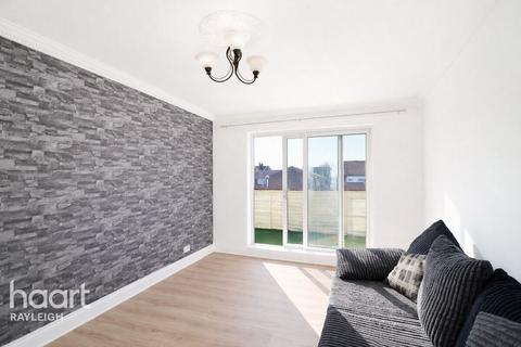 undefined, Wells Gardens, Basildon