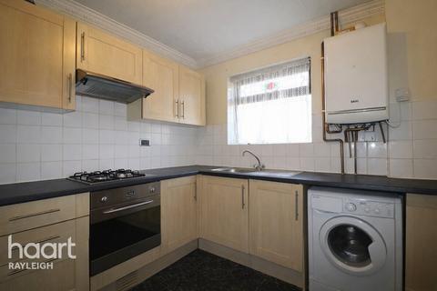 undefined, Wells Gardens, Basildon