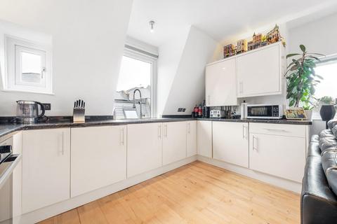 2 bedroom flat for sale, Liberty Street, SW9