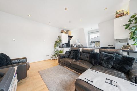 2 bedroom flat for sale, Liberty Street, SW9