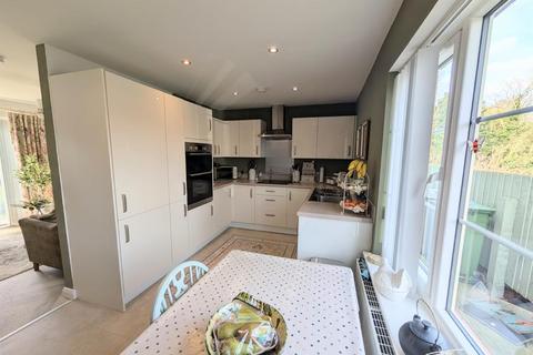 2 bedroom bungalow for sale, Gilberts Field, North Muskham, Newark