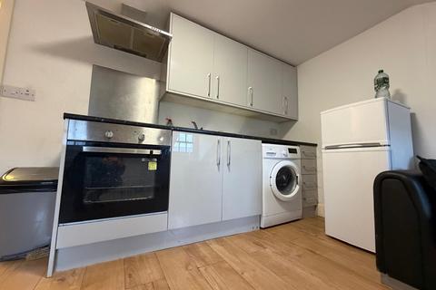 1 bedroom flat to rent, Princess Road West, Leicester