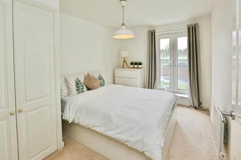 2 bedroom apartment for sale, White's Way, Hedge End, Southampton