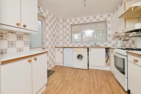 3 bedroom link detached house for sale, Hawthorn Road, Folksworth, Peterborough