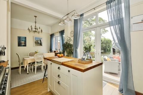 4 bedroom townhouse for sale, Holly Road, Retford