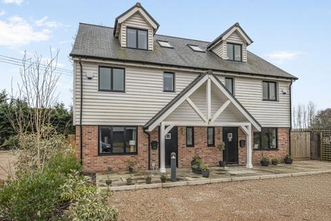 3 bedroom semi-detached house for sale, The Slade, Lamberhurst, TN3