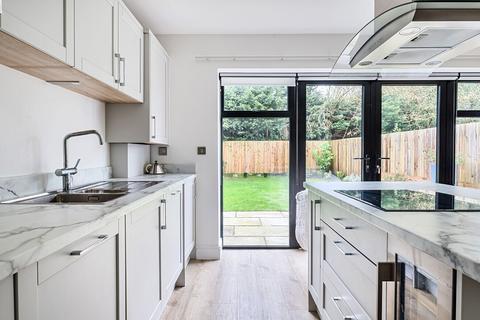 3 bedroom semi-detached house for sale, The Slade, Lamberhurst, TN3