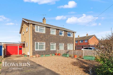 Dell Road, South Oulton Broad