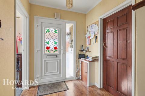 3 bedroom semi-detached house for sale, Dell Road, South Oulton Broad