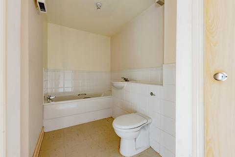 2 bedroom apartment for sale, Tilers Close, Merstham, Redhill