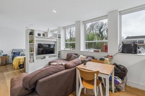 undefined, High Street, Rickmansworth WD3
