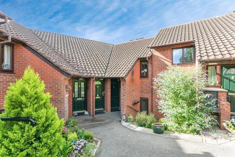 undefined, Mckenzie Close, Buckingham