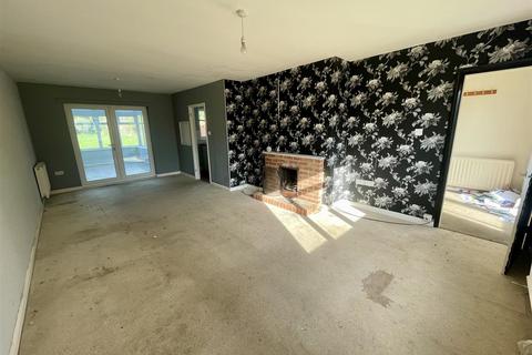 3 bedroom end of terrace house for sale, Townsend Farm Cottages, Horton, SN10