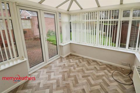 2 bedroom detached bungalow for sale, Meadowland Rise, Cudworth, Barnsley