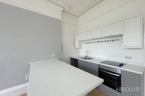 1 bedroom flat to rent, Lisburne Crescent, Torquay, TQ1