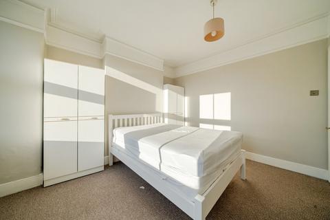 undefined, Merton Road, Earlsfield, London, SW18
