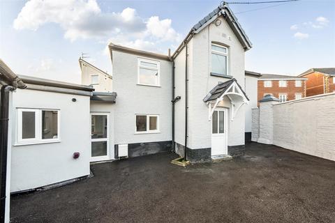 4 bedroom detached house for sale, South Molton
