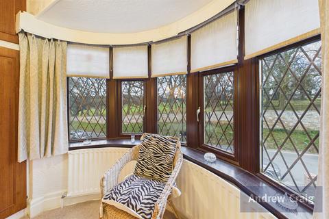 undefined, West Park, Middle Herrington