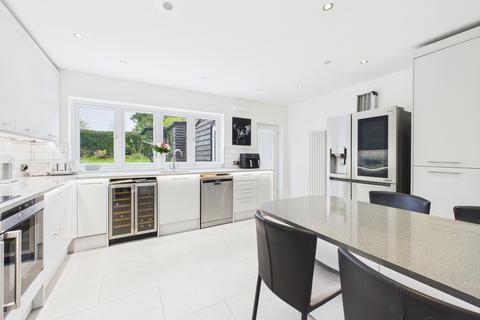 undefined, Ballinger, Great Missenden, Buckinghamshire, HP16 9LJ