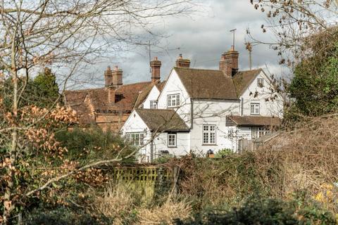 undefined, Water End, Hertfordshire HP1