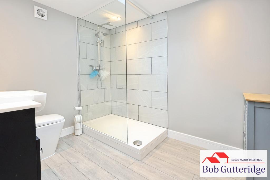 En suite shower room