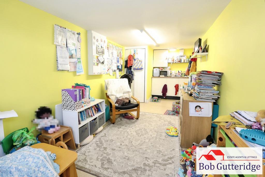 Home office / playroom