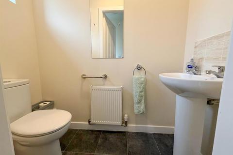 undefined, New Close Mill Fold, Silsden