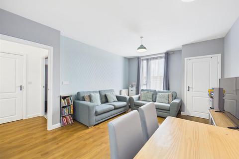 undefined, Iron Railway Close, Coulsdon CR5
