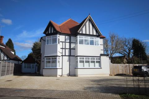 2 bedroom apartment for sale, Moss Lane, Pinner Village, HA5