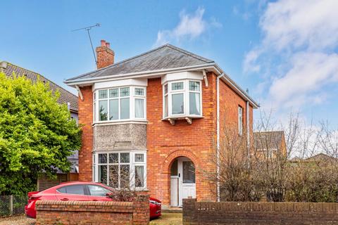 undefined, Columbia Road, Bournemouth, BH10 4DU