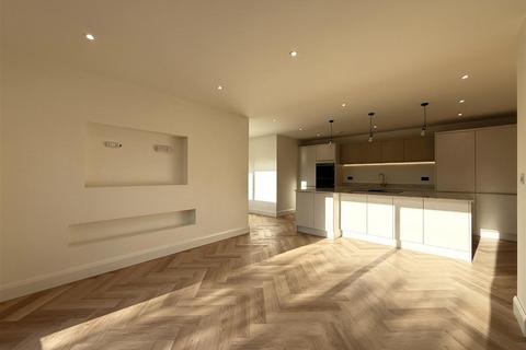 4 bedroom detached house for sale, Tilstock Crescent, Sutton Farm, Shrewsbury