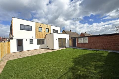 4 bedroom detached house for sale, Tilstock Crescent, Sutton Farm, Shrewsbury