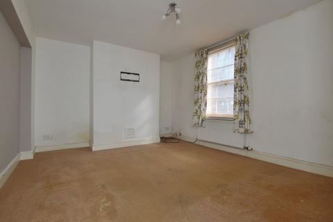 2 bedroom townhouse for sale, Henrietta Street, Cheltenham, GL50