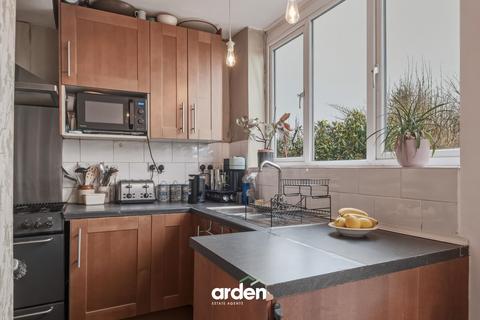 undefined, Dowar Road, Rednal, B45