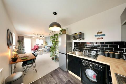 undefined, Wincolmlee, Hull