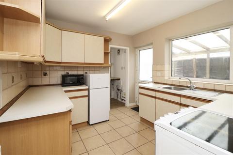 undefined, 19 Fossway, Stamford Bridge