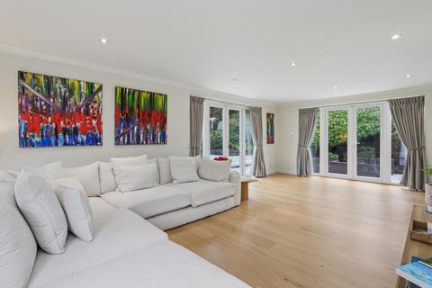 5 bedroom detached house for sale, Ruxley Crescent, Claygate, Esher, Surrey KT10