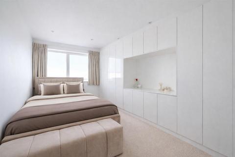2 bedroom apartment for sale, Hillier Court, 53 Well Grove, London, Greater London, N20