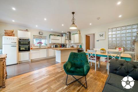 undefined, Downs Park Avenue, Eling, SO40