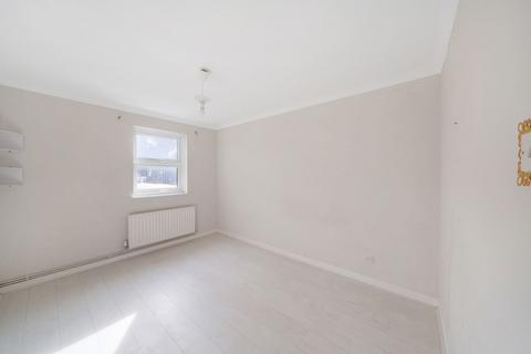 1 bedroom flat for sale, Balmoral Road, Worcester Park KT4