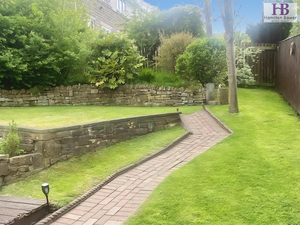 997a631b-Sanderson Ave4.jpeg