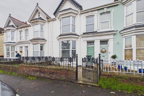 3 bedroom terraced house for sale, Queen Victoria Road, Llanelli