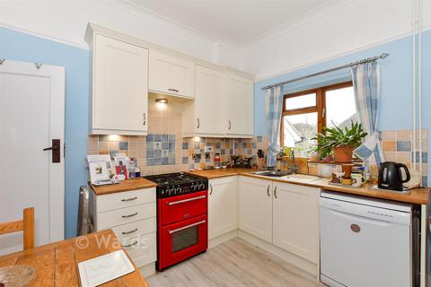 4 bedroom chalet for sale, Orchard Drive, Tonbridge TN10