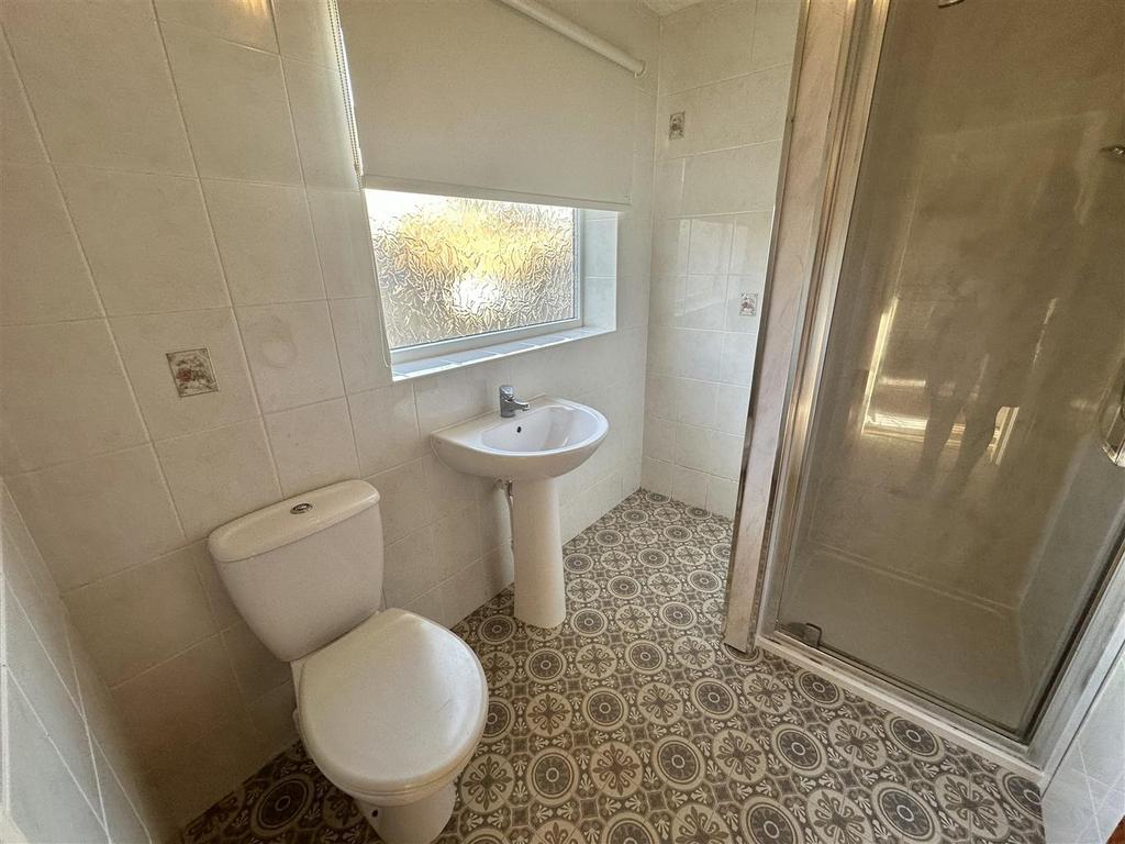 Bramleys Estate Agents - Goose Hill (6).jpeg
