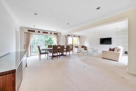 3 bedroom detached bungalow for sale, Maryrose Way, Whetstone, Whetstone