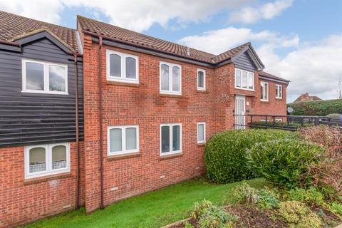 2 bedroom flat for sale, Newnham Green, Maldon
